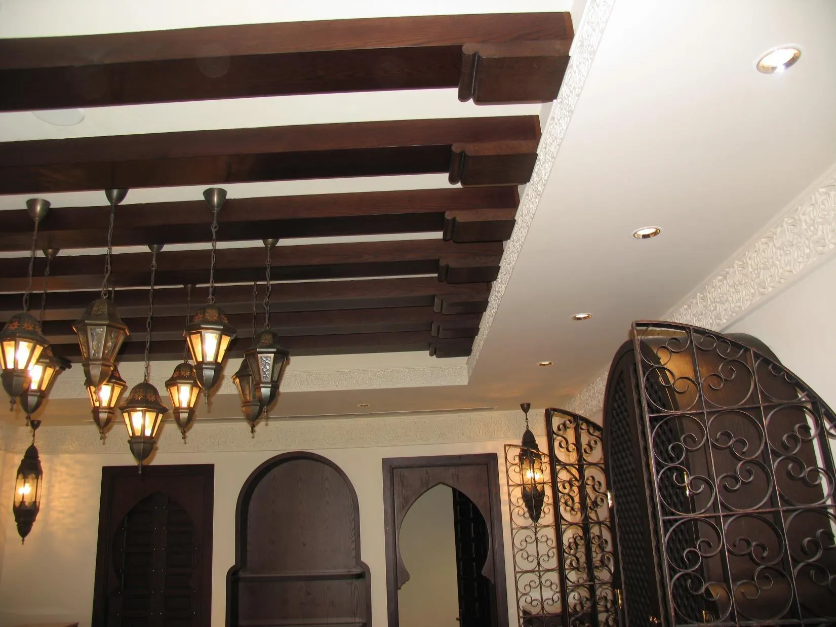 Bookmatched Natural Veneer Wall Cladding