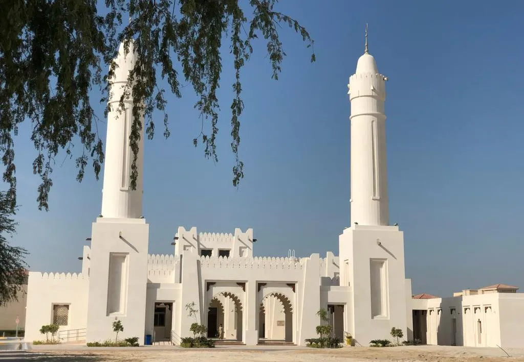 Khalifa City A Mosque — Al Raha Beach Villas — photo 4
